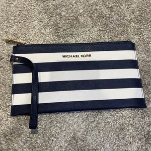 Michael Kors wristlet